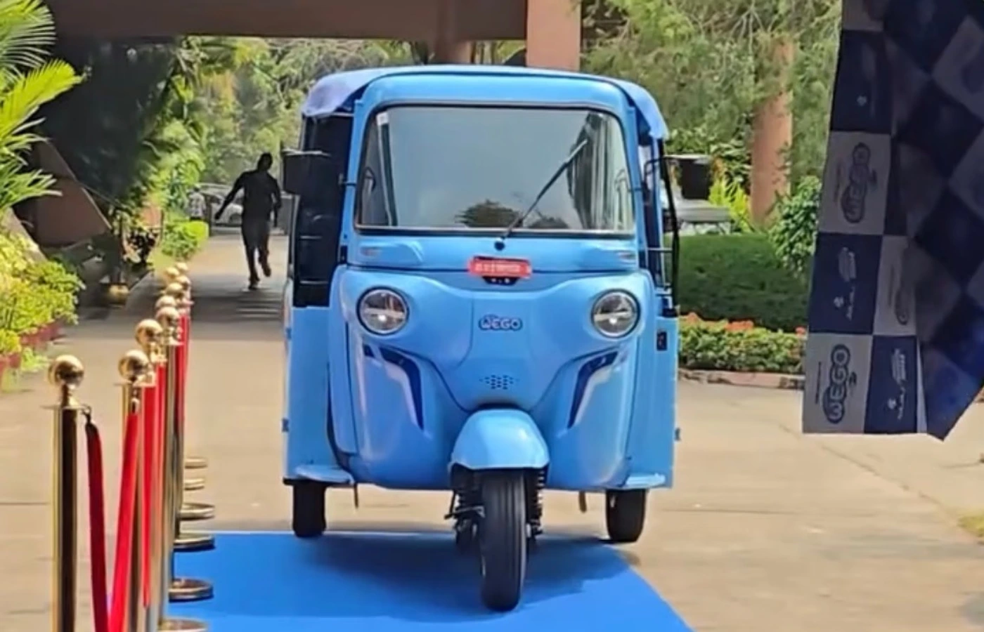 Bajaj WEGO P9018 Electric 3 wheeler priced at Rs 4.44 lakh